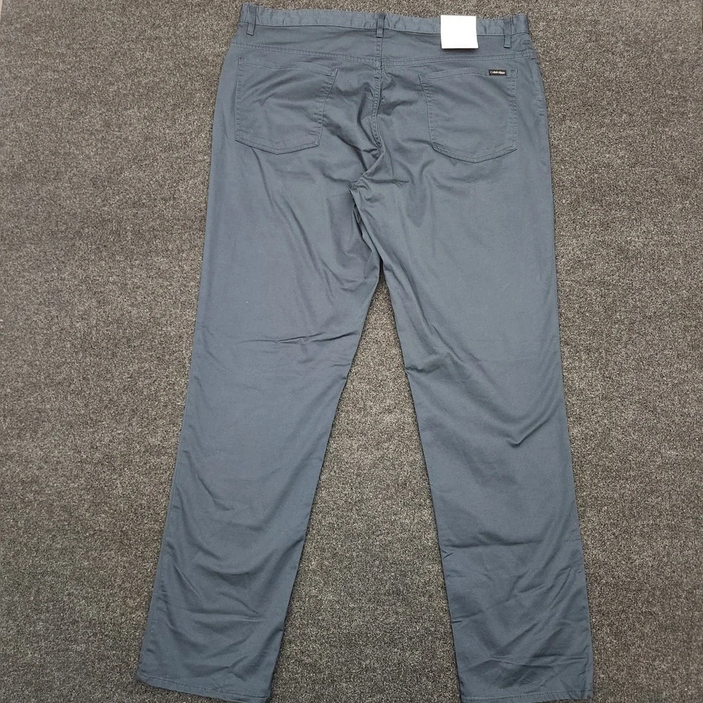 Calvin Klein Mens 38x32 Blue Slim Fit Tapered Leg‎ Chino Pants 